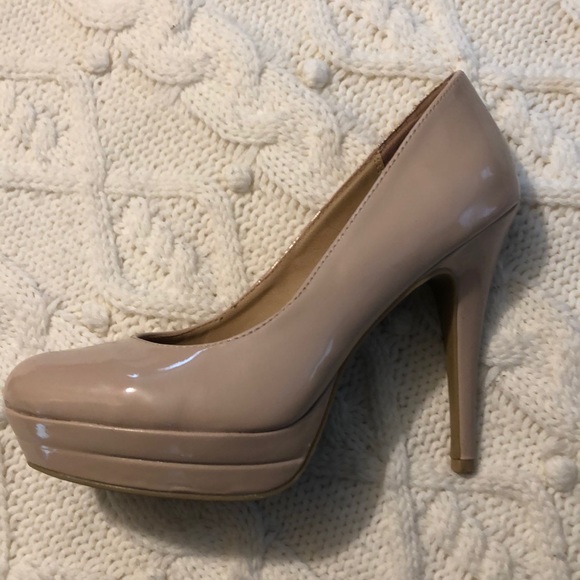 LC Lauren Conrad nude high heels - Picture 2 of 3